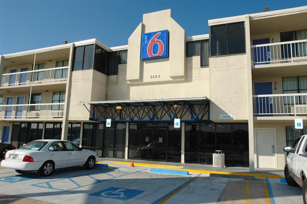 Motel 6 Houston, Tx - Medical Center - Nrg Stadium Bekvemmeligheder billede